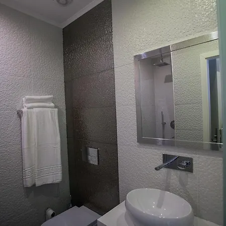 托玛尔故事旅馆 3* 托马尔