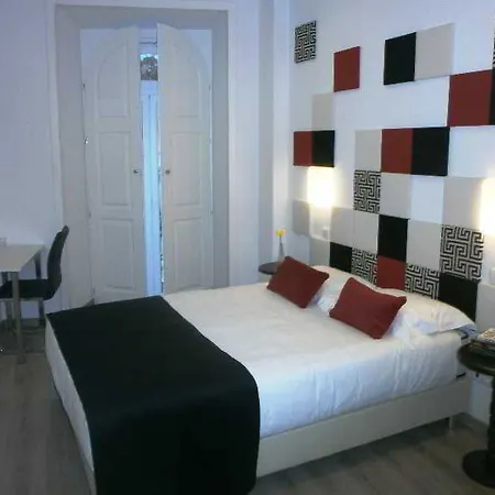 托玛尔故事旅馆 3* 托马尔