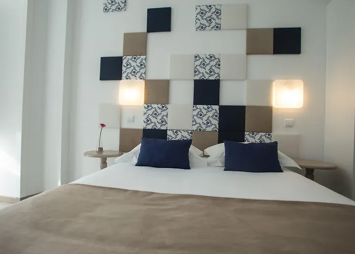 Thomar Story - Tomar