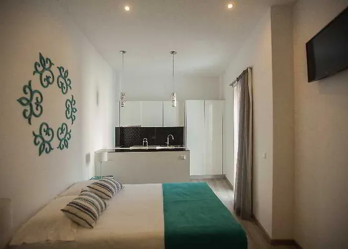 Thomar Story - Tomar