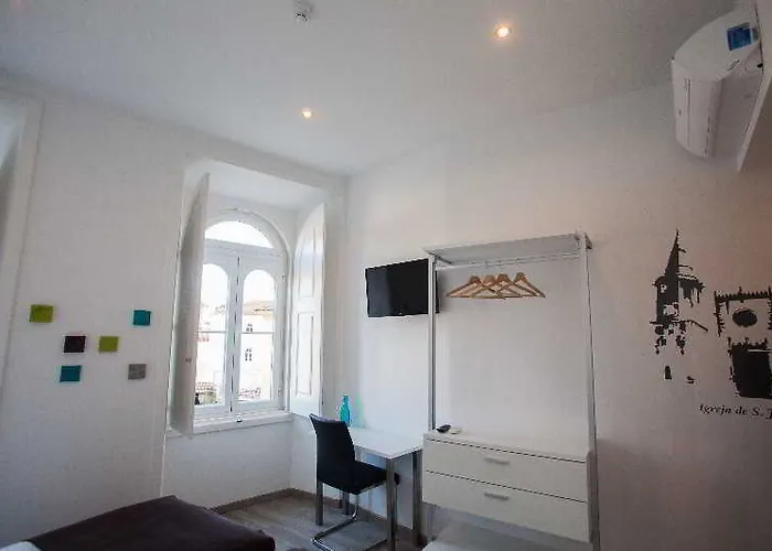 Thomar Story - Tomar